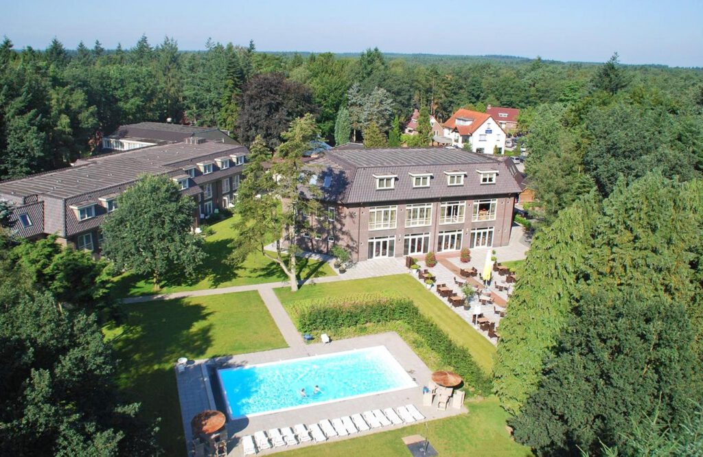 Overnachten 40-45 de Musical